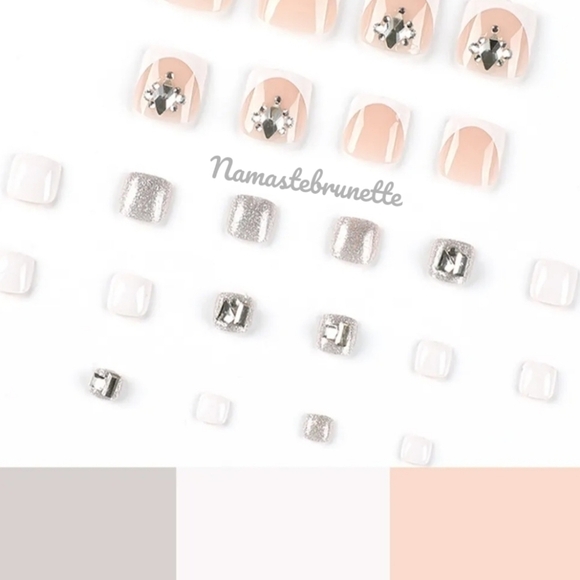 Rhinestone French Manicure Press On Toenails - Picture 9 of 17